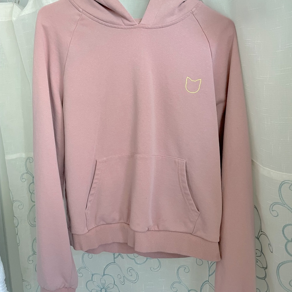 Kittenish cropped hoodie